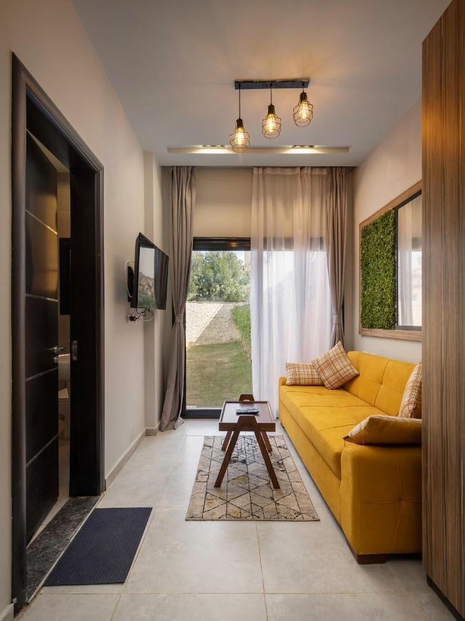 Travelholic Residence Golden Gates Kaherah Luaran gambar