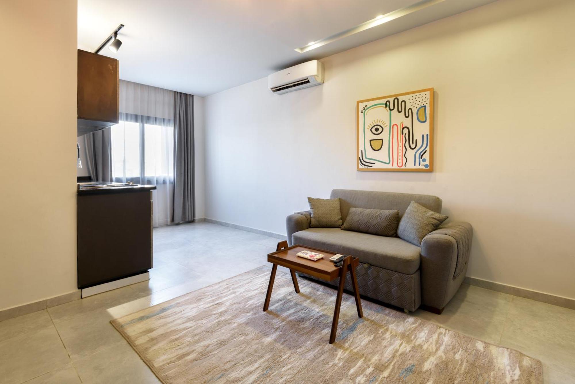 Travelholic Residence Golden Gates Kaherah Luaran gambar